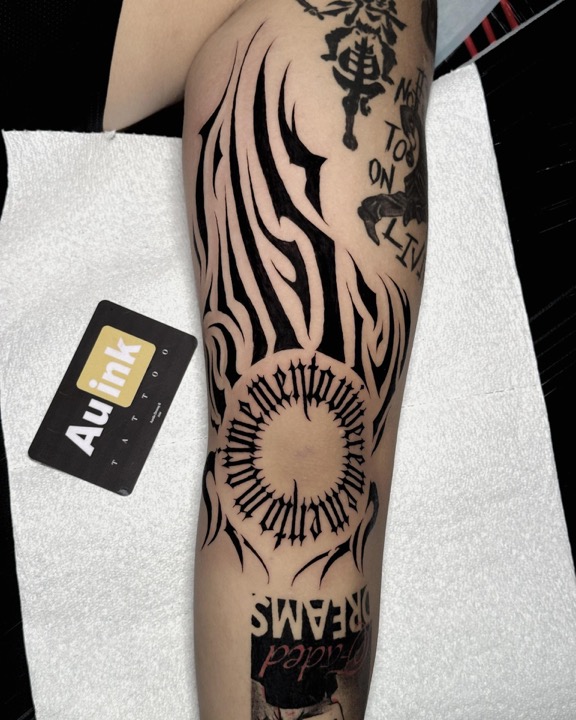 Tattoo work, large & blackwork tattoo by Aurelio Dinorog III in Panglao, Bohol