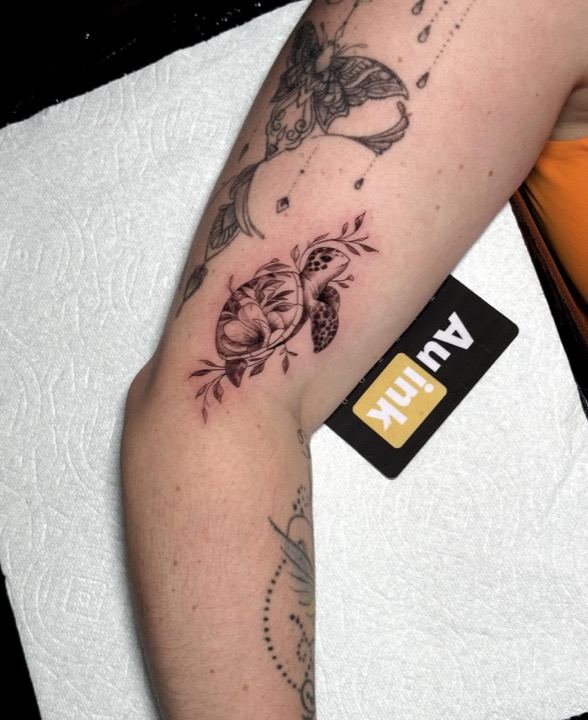 Tattoo work, island inspired tattoo by Aurelio Dinorog III in Panglao, Bohol